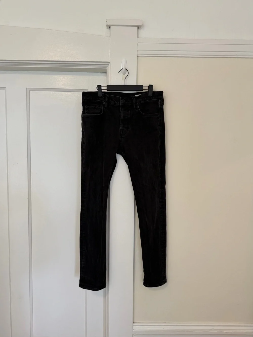 AllSaints Cigarette Skinny Jeans